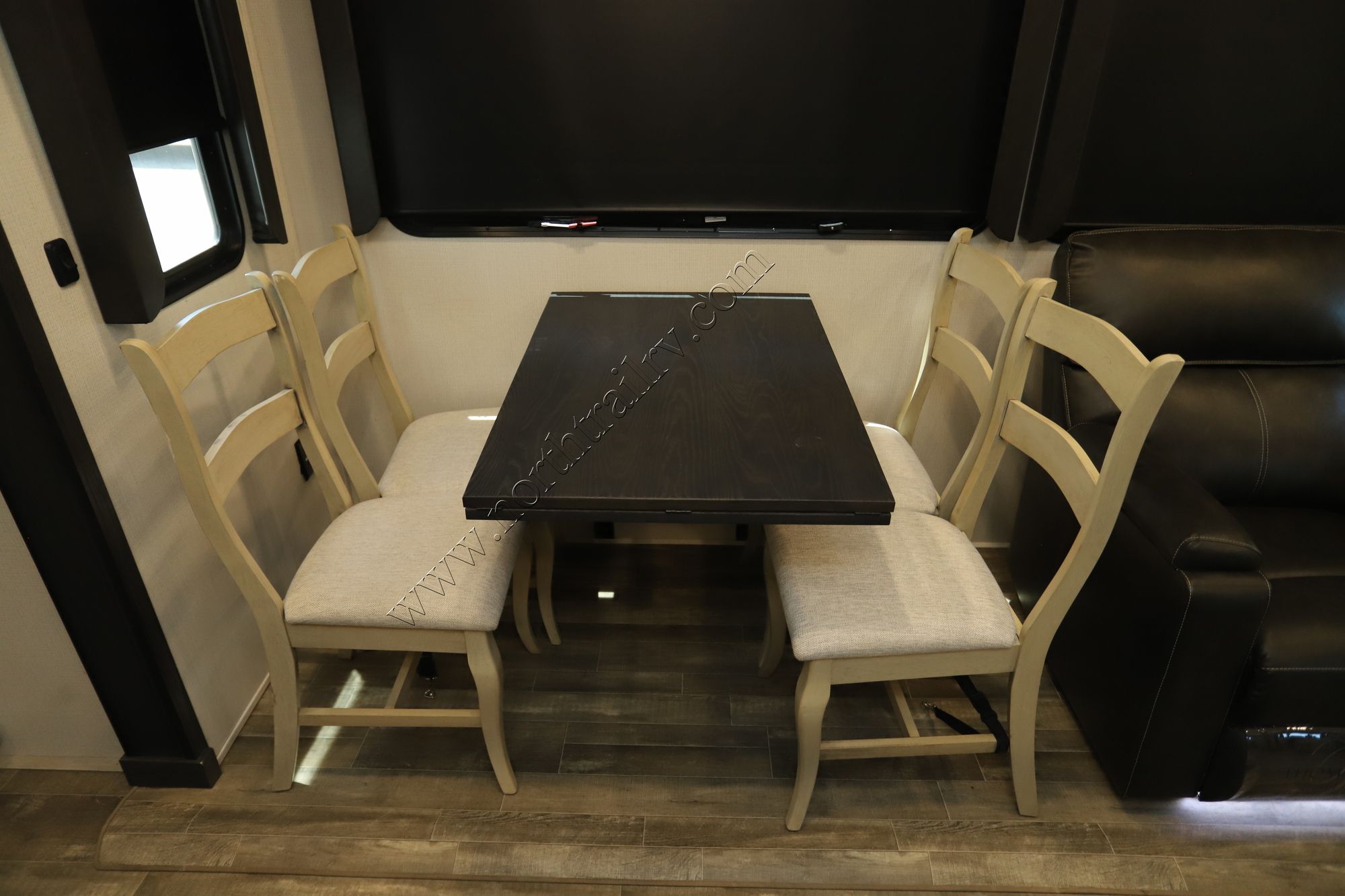Used 2023 Keystone Avalanche 322RL Fifth Wheel  For Sale