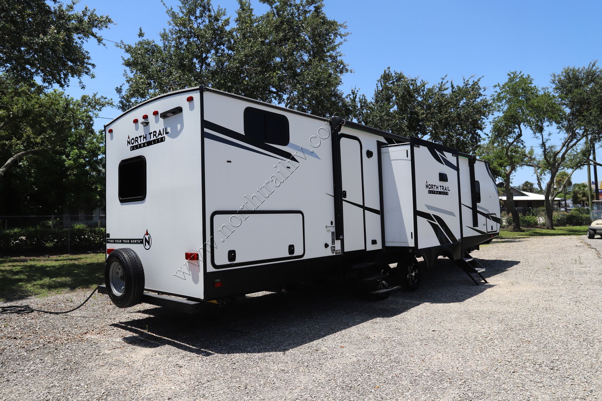 Used 2023 Heartland Rv North Trail 33BHDS Travel Trailer  For Sale