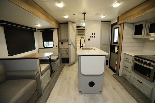 2023 Heartland Rv North Trail 33BHDS