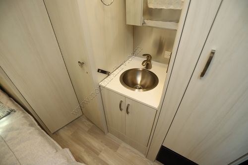 2023 Airstream Bambi 19CB