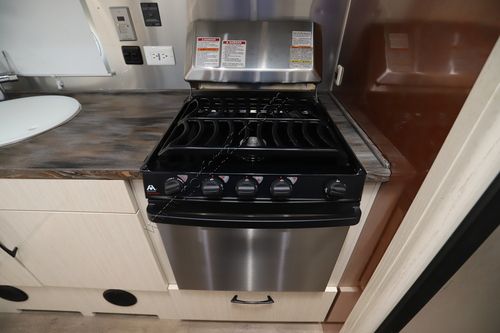 2018 Airstream Serinity 23FB