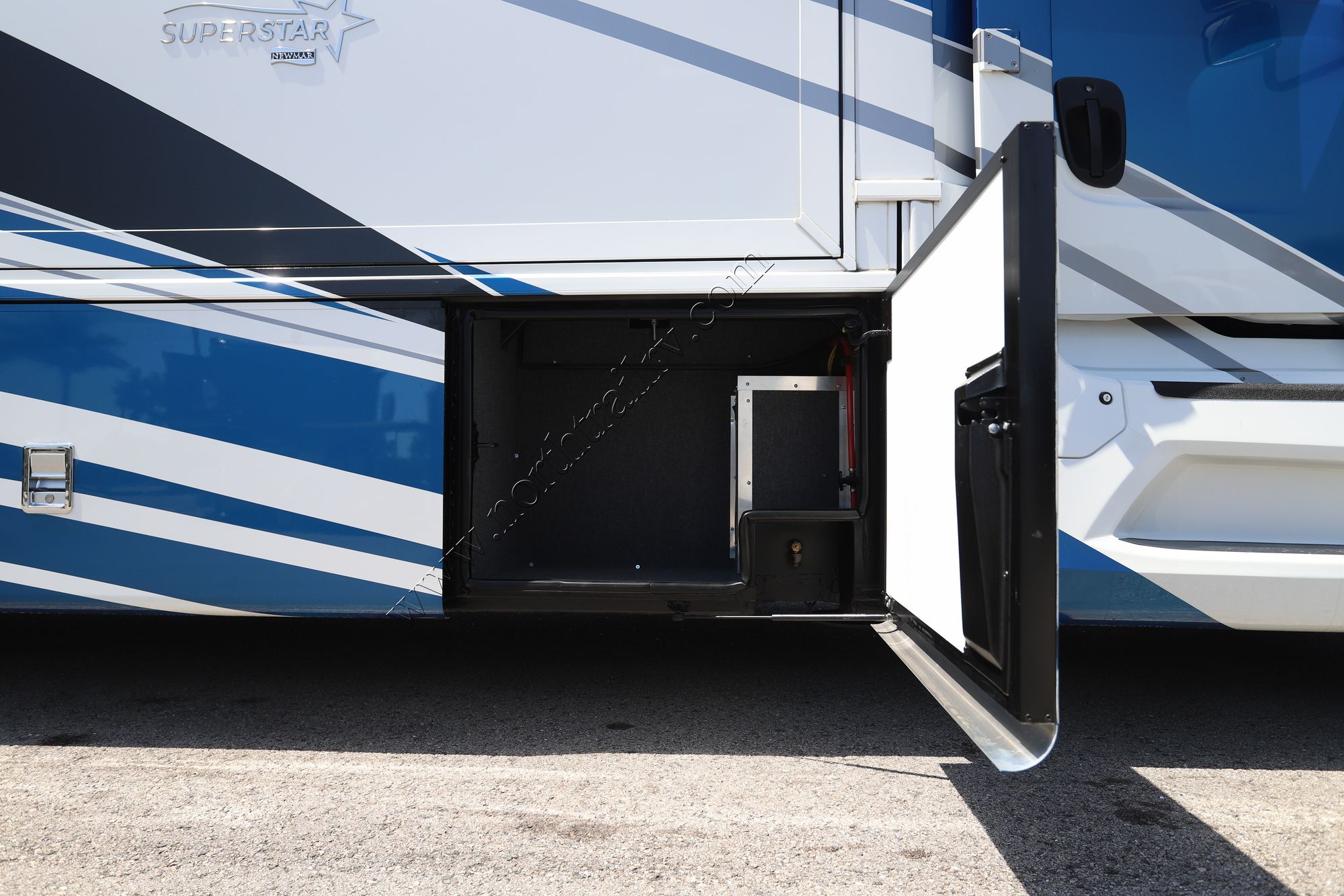 Used 2022 Newmar Super Star 4061 Super C  For Sale
