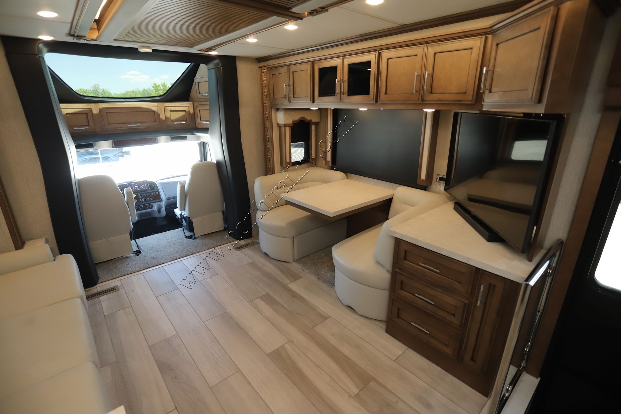 Used 2022 Newmar Super Star 4061 Super C  For Sale