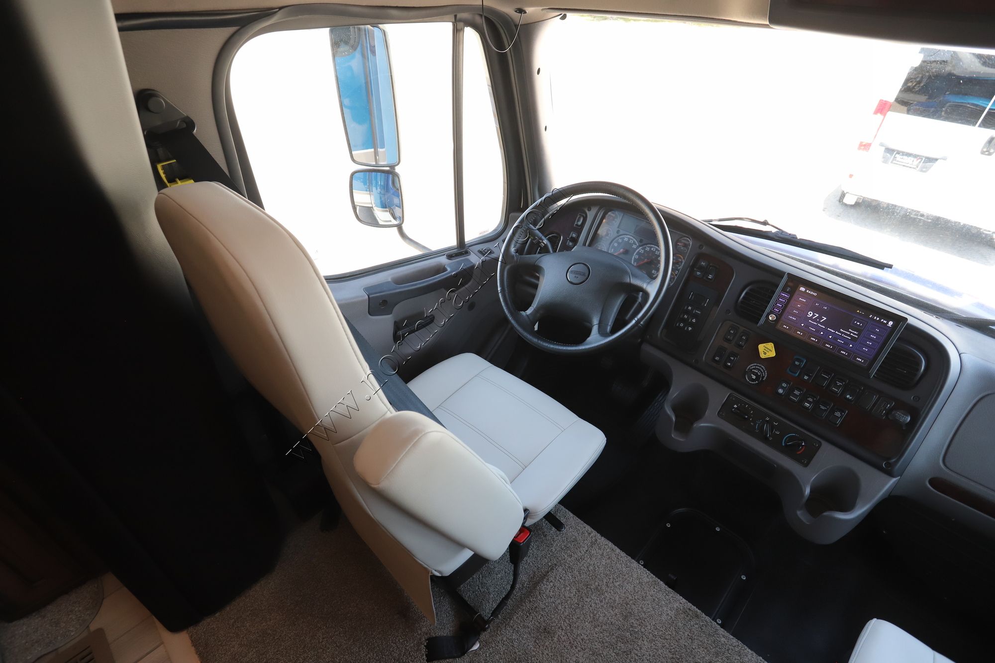 Used 2022 Newmar Super Star 4061 Super C  For Sale