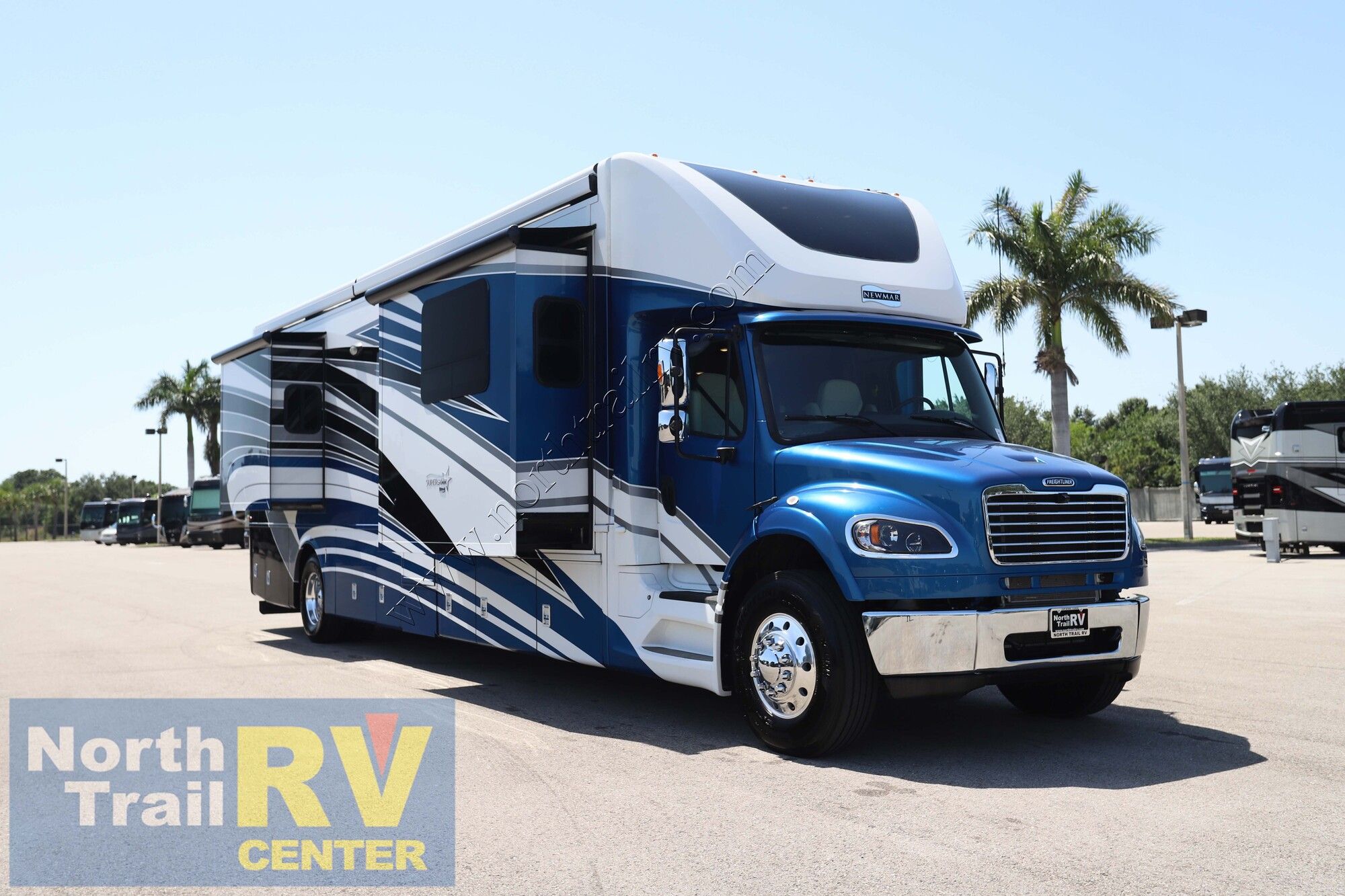 Used 2022 Newmar Super Star 4061 Super C  For Sale