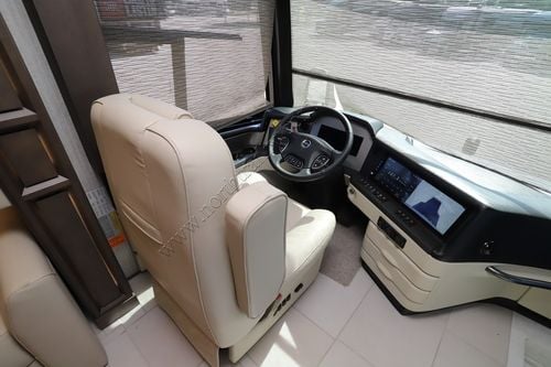 2025 Newmar Mountain Aire 3825 Class A
