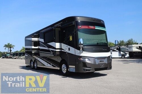 2025 Newmar Mountain Aire 3825 Class A