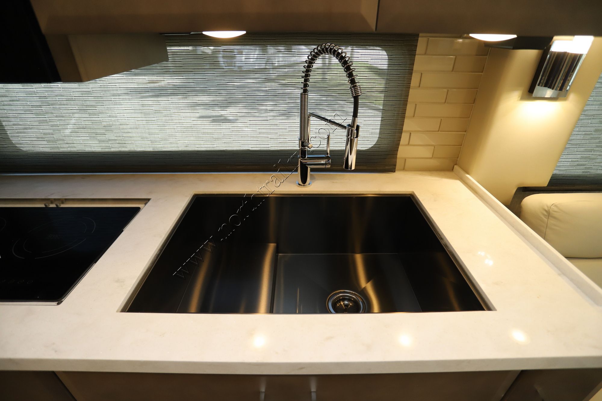 New 2025 Newmar Mountain Aire 3825 Class A  For Sale