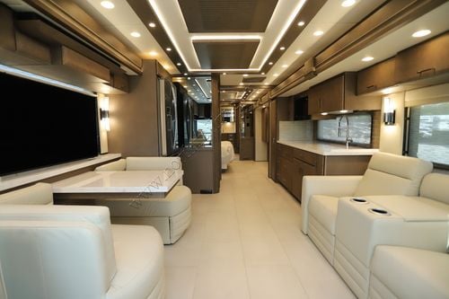 2025 Newmar Mountain Aire 3825 Class A