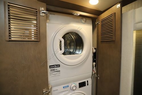 2025 Newmar Mountain Aire 3825 Class A