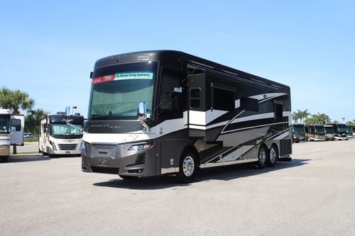 2025 Newmar Mountain Aire 3825 Class A