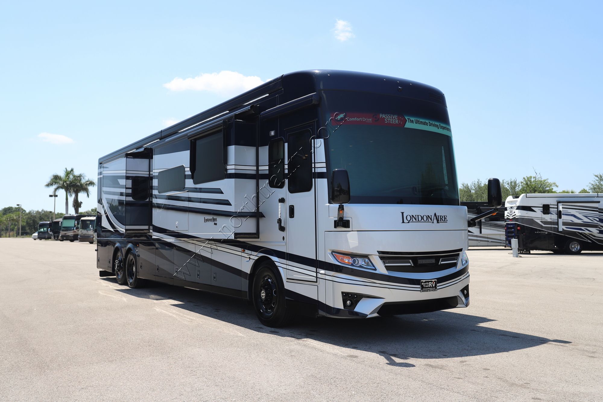 New 2026 Newmar London Aire 4551 Class A  For Sale