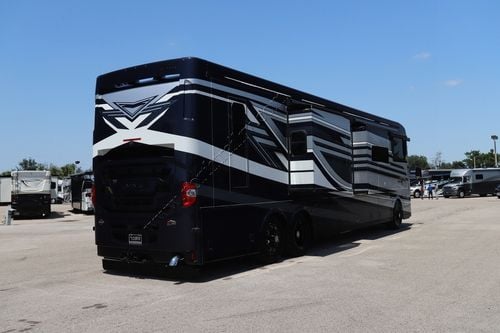 2026 Newmar London Aire 4551