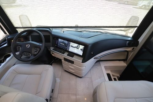 2026 Newmar London Aire 4551