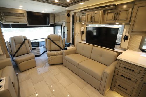 2026 Newmar London Aire 4551