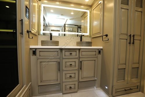 2026 Newmar London Aire 4551