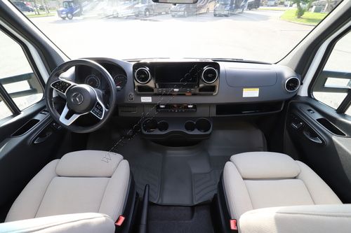 2021 Leisure Van Unity 24IB
