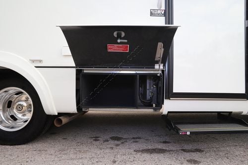 2021 Leisure Van Unity 24IB