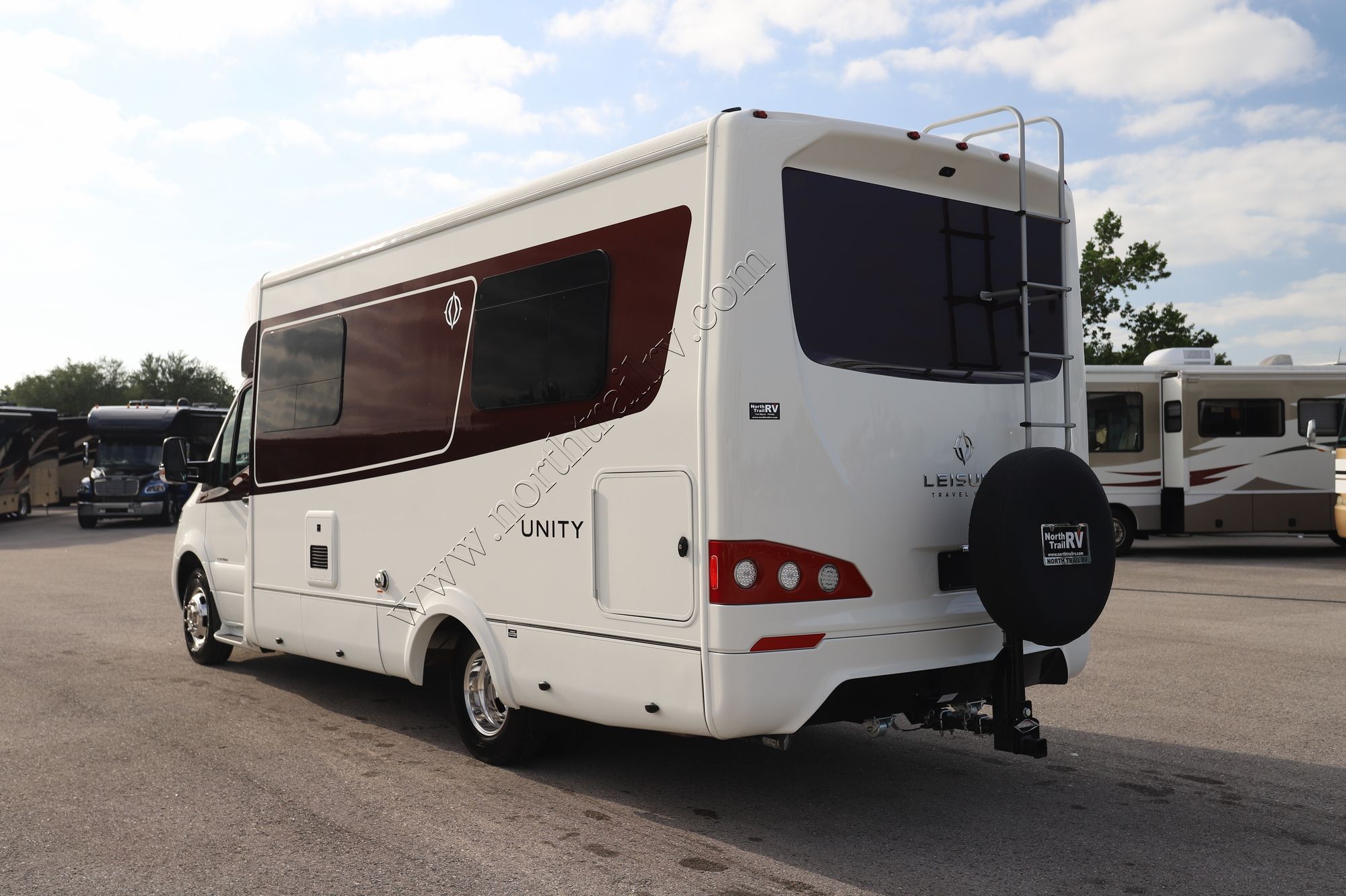 Used 2021 Leisure Van Unity 24IB Class C  For Sale