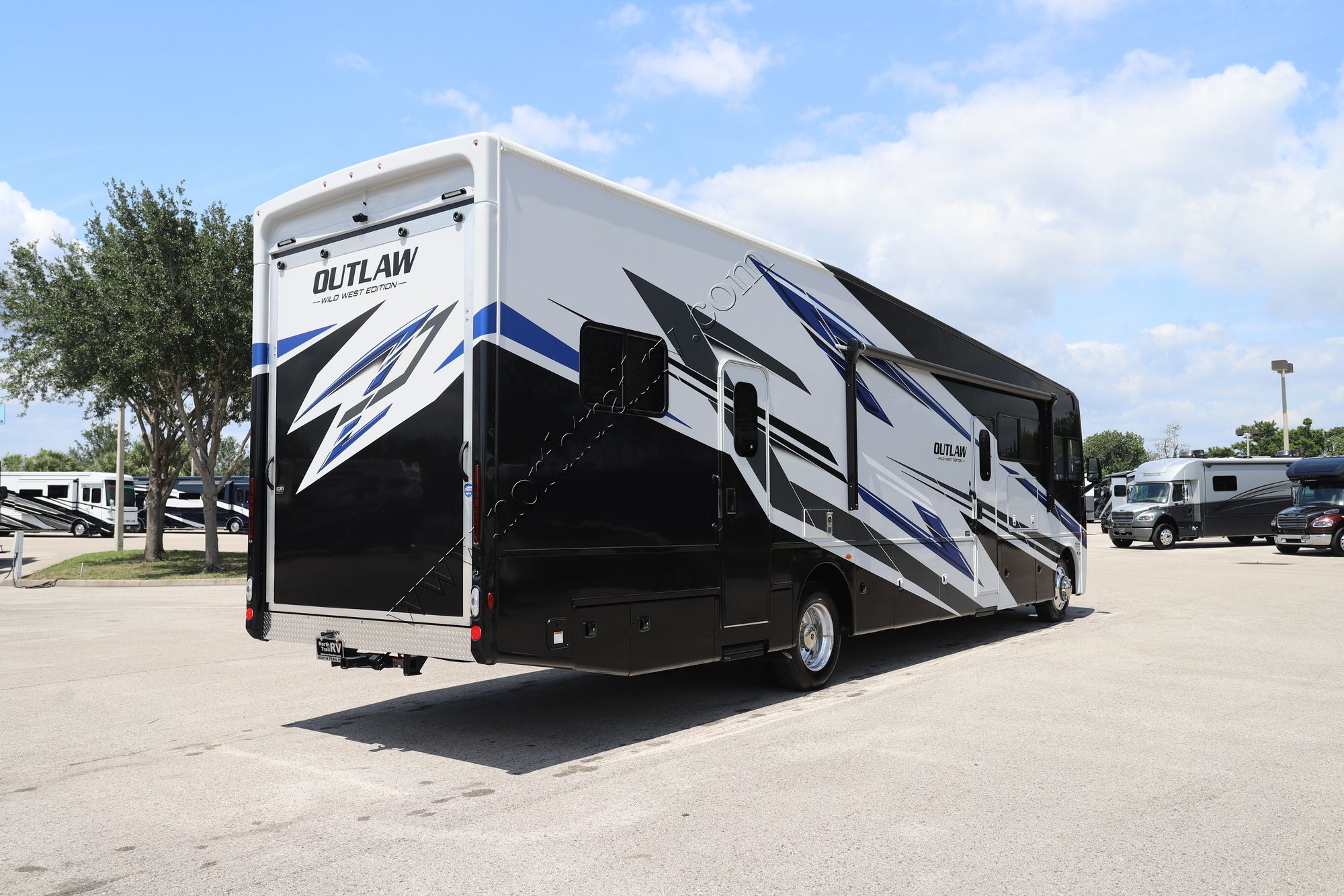 New 2026 Thor Outlaw Wild West 38K Class A  For Sale