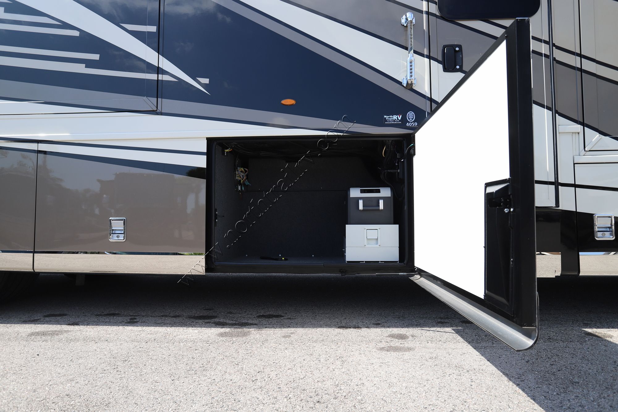 Used 2023 Newmar Super Star 4059 Super C  For Sale