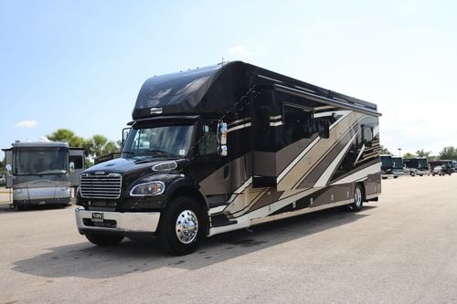 2023 Newmar Super Star 4059