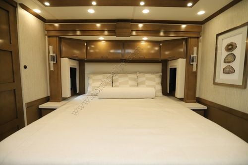2026 Newmar Mountain Aire 3825