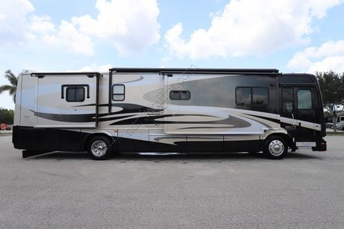 2007 Damon Tuscany 4072