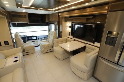 2026 Newmar Mountain Aire 3825