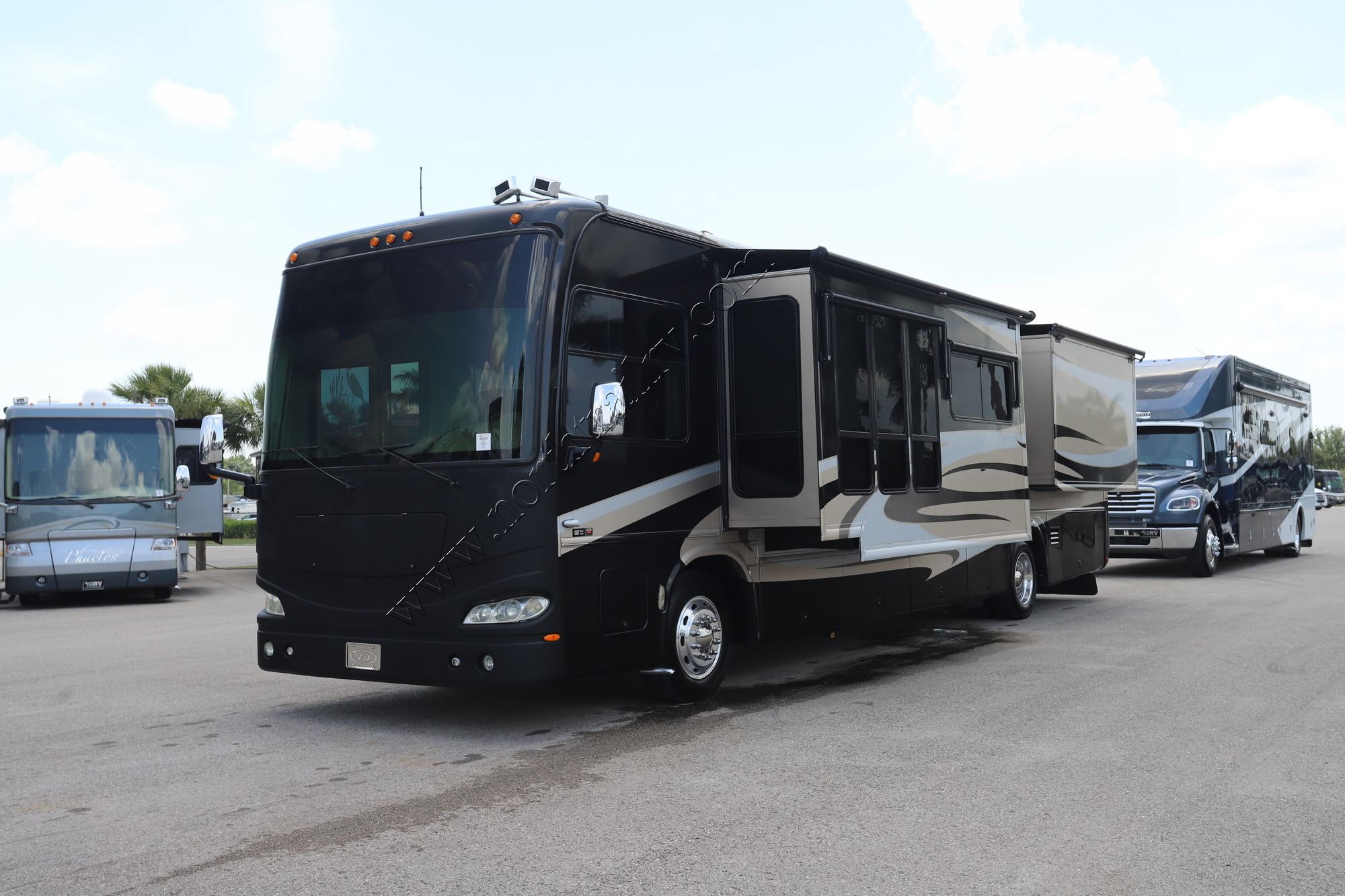 Used 2007 Damon Tuscany 4072 Class A  For Sale