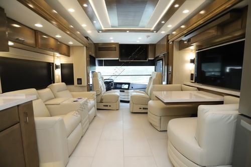 2026 Newmar Mountain Aire 3825