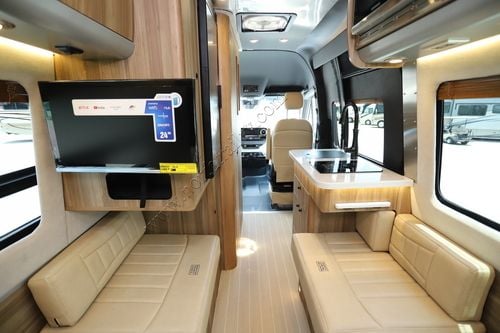 2025 Airstream Interstate 19 E1 Tommy Bahama
