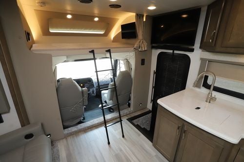 2023 Renegade Rv Valencia 38RB