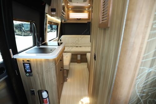 2025 Airstream Interstate 19 E1 Tommy Bahama