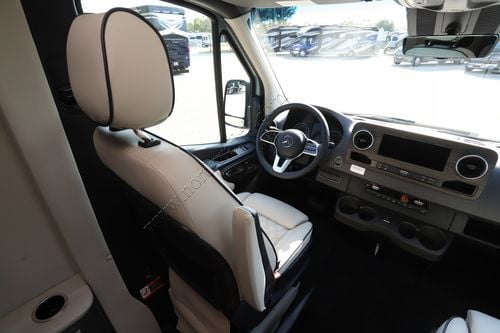 2025 Ogv Luxury V-Rv 7RLA