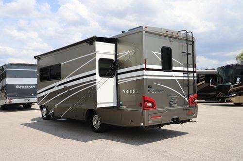 2020 Winnebago Navion 24D