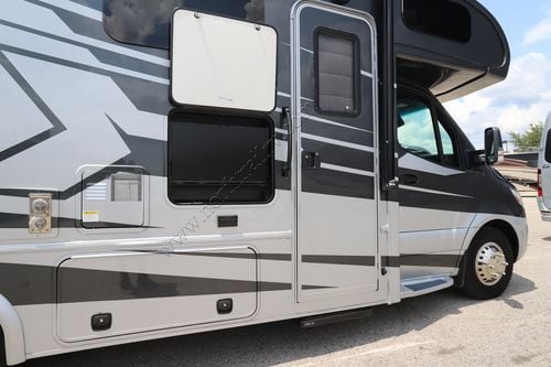 2023 Forest River Sunseeker 2400B
