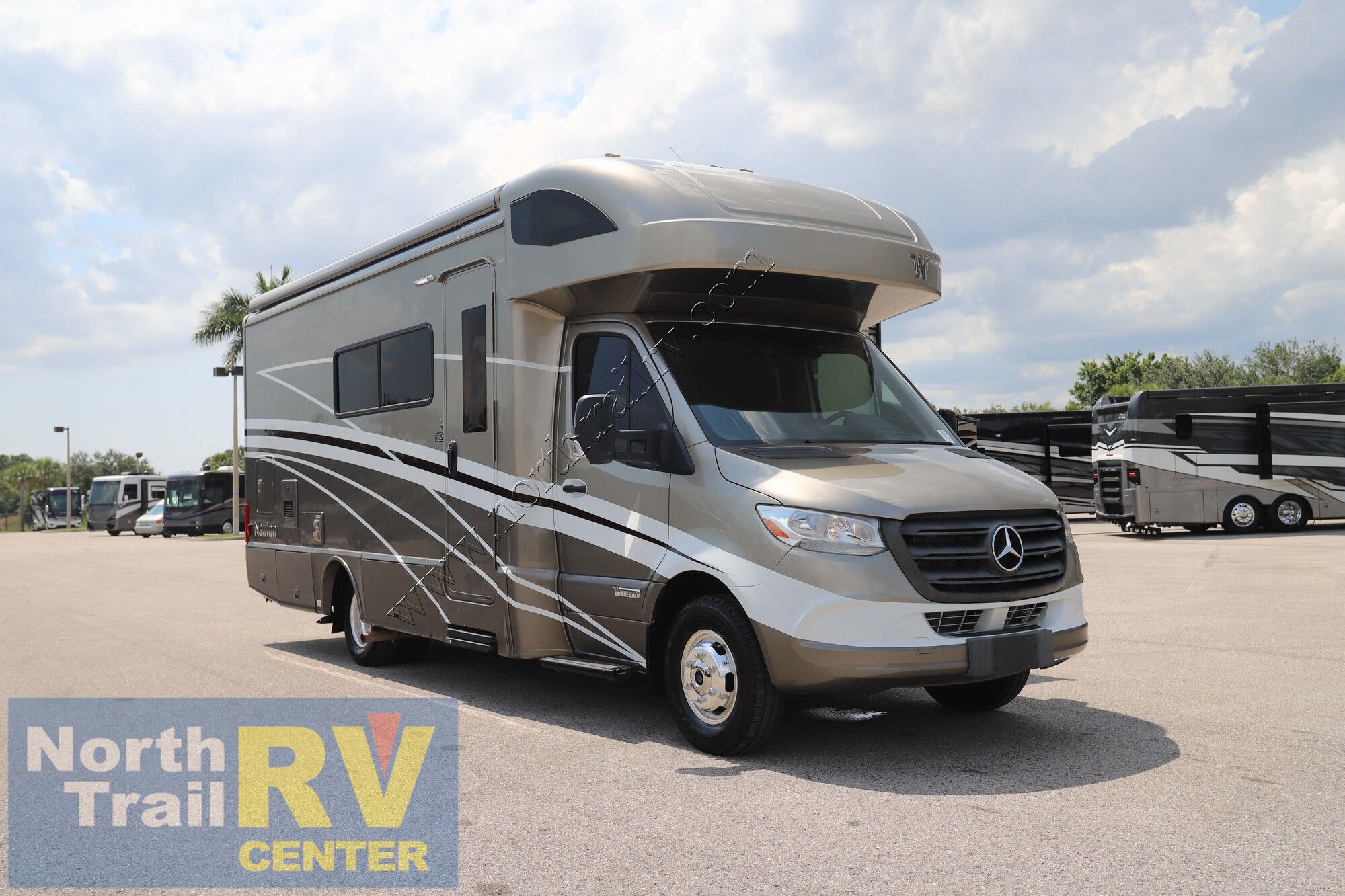Used 2020 Winnebago Navion 24D Class C  For Sale
