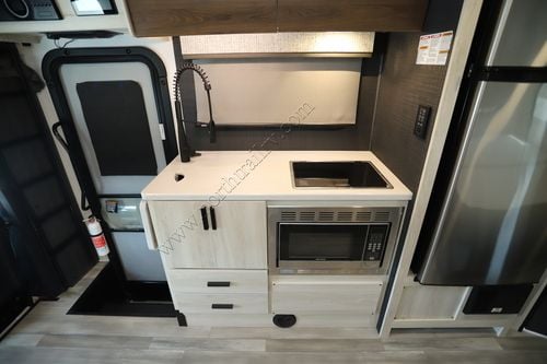 2023 Forest River Sunseeker 2400B
