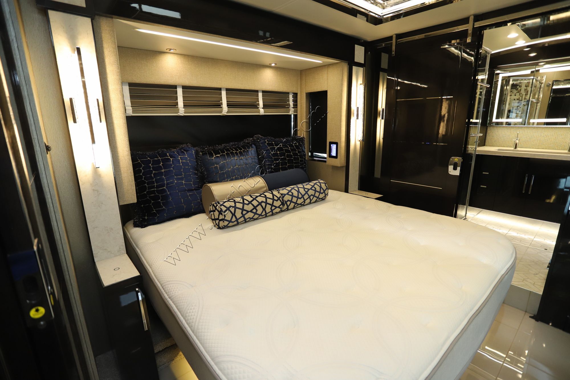 Used 2023 Newmar King Aire 4596 Class A  For Sale