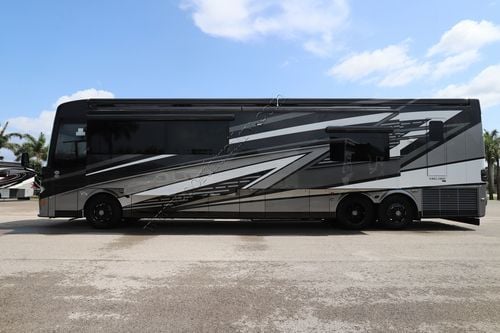 2026 Newmar King Aire 4596