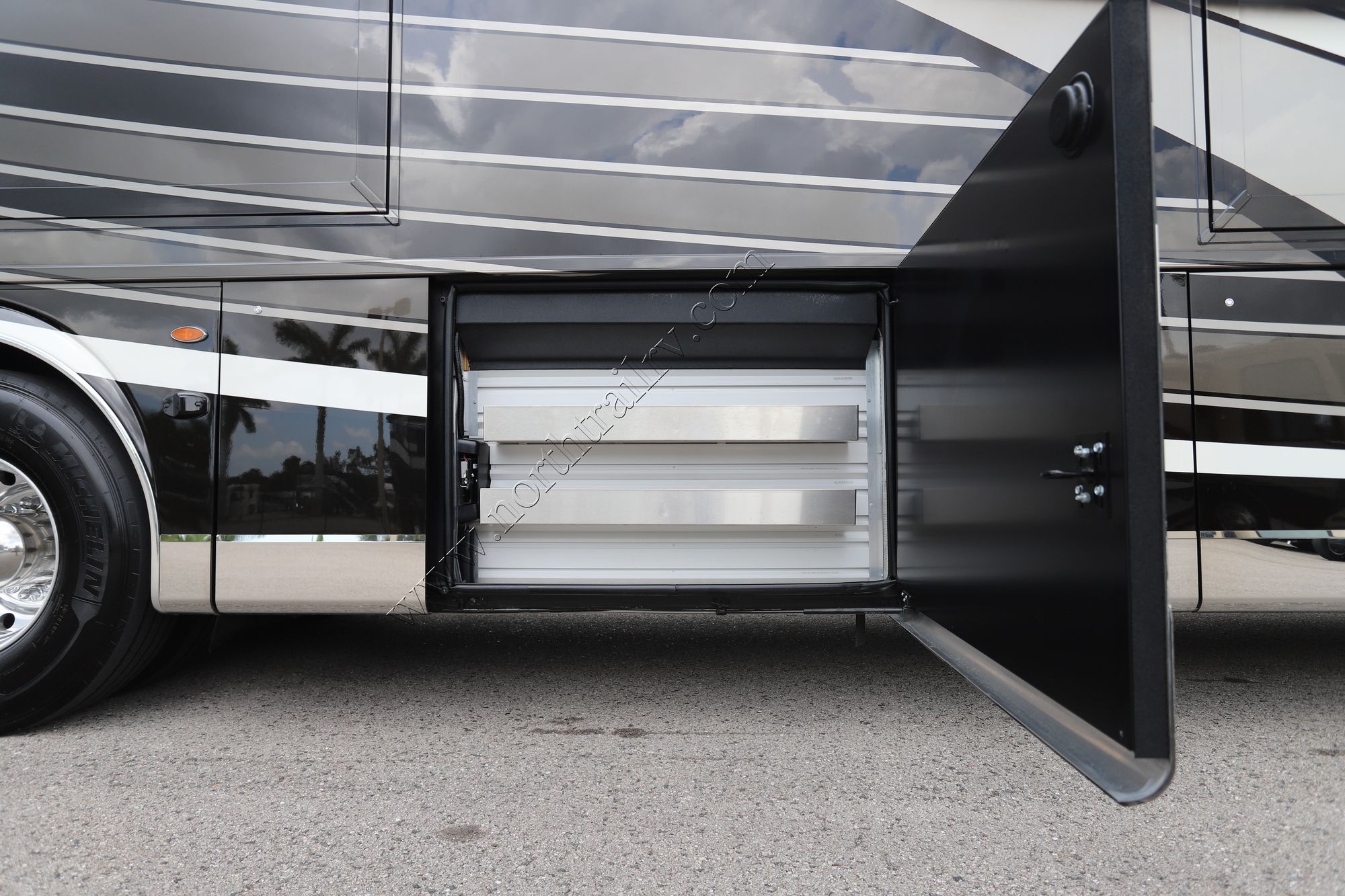 Used 2023 Newmar King Aire 4596 Class A  For Sale