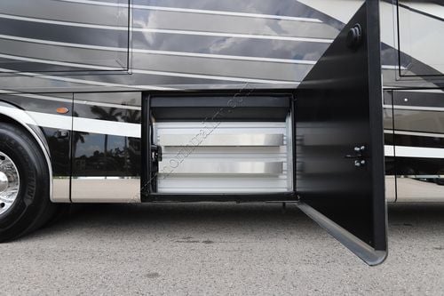 2023 Newmar King Aire 4596
