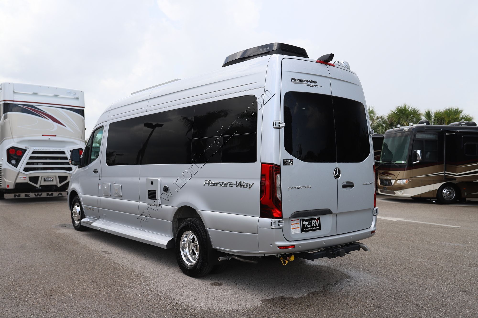 New 2025 Pleasure-Way Plateau TW Class B  For Sale