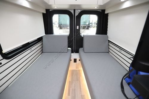 2025 Pleasure-Way Plateau TW