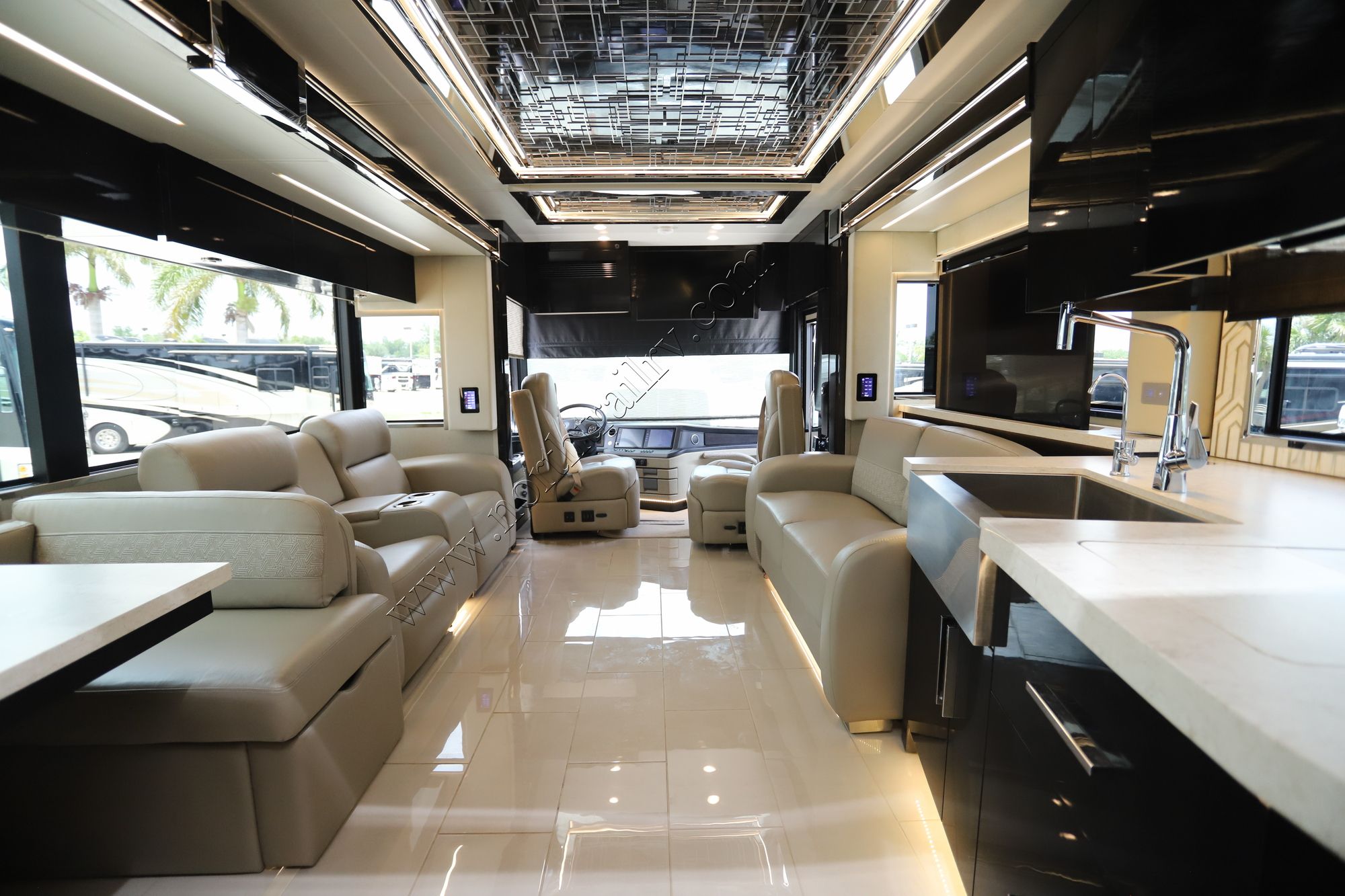 Used 2023 Newmar King Aire 4596 Class A  For Sale