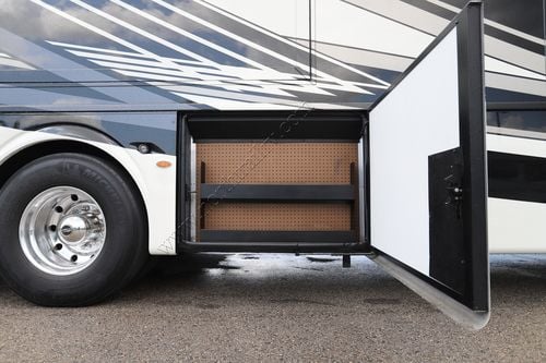 2020 Newmar London Aire 4551