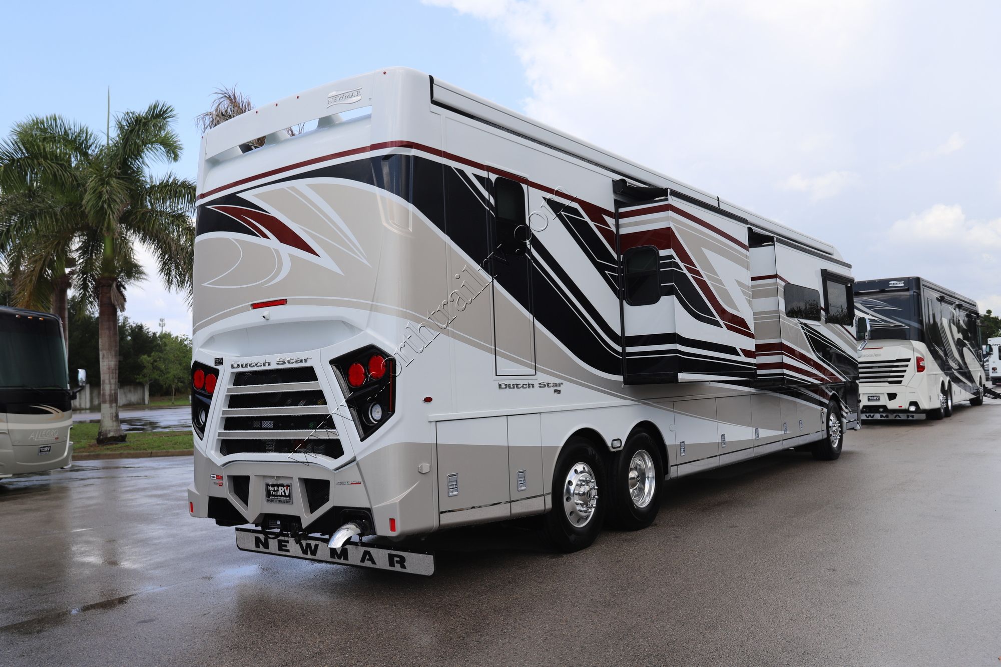 New 2026 Newmar Dutch Star 4369 Class A  For Sale
