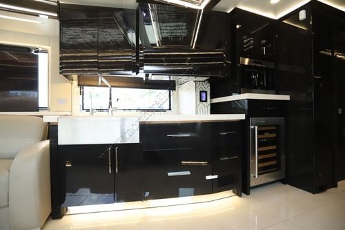 2023 Newmar King Aire 4596
