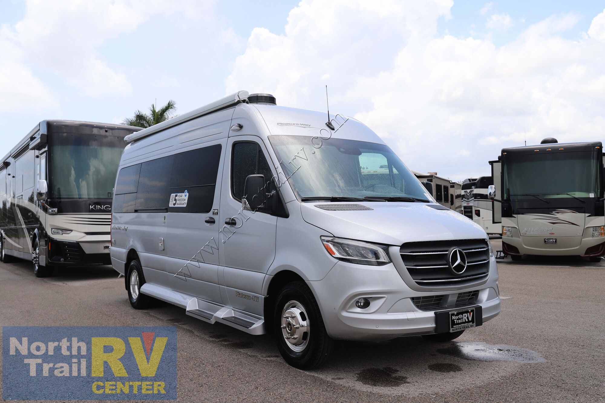 New 2025 Pleasure-Way Plateau TW Class B  For Sale